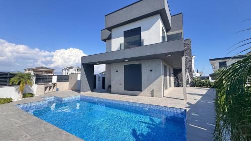 Manavgat Villa | Villa for 8 People with Private Pool in Manavgat Sorgun