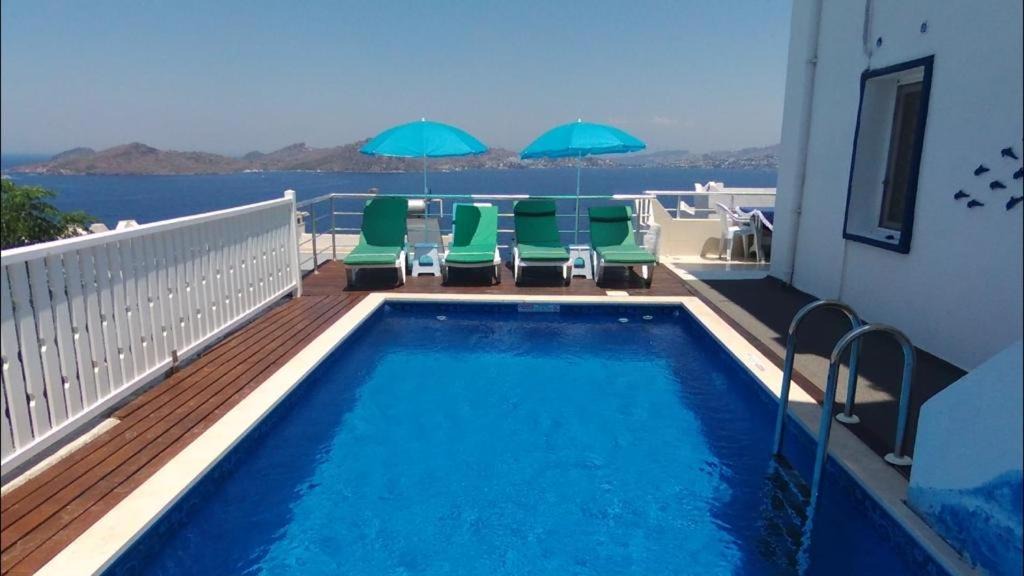Geris House | Villa Sunset with Private Pool in Yalikavak Bodrum only for family