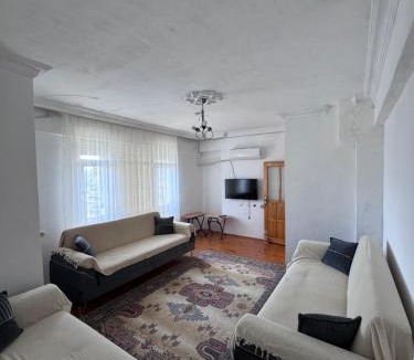 Karaoz Apartment | Şampiyon apart