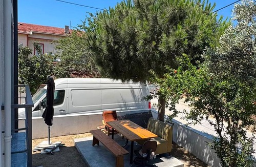 Marmara Apartment | 1+1 apartment with private garden in the center of Avşa Island, close to the sea