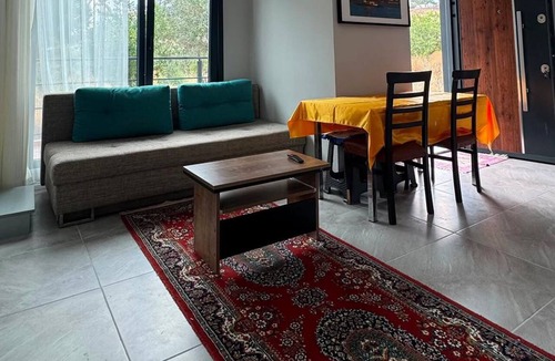 Marmara Apartment | 1+1 apartment with private garden in the center of Avşa Island, close to the sea