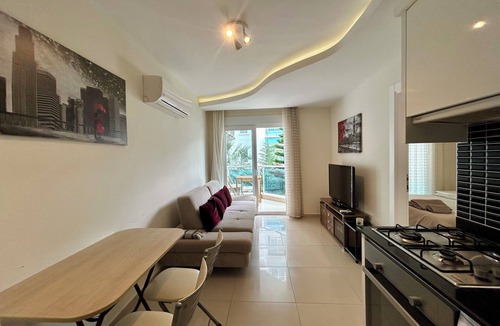 Kargicak Apartment | 1-Bedroom apartment in Alanya, Mahmutlar with WiFi, AC