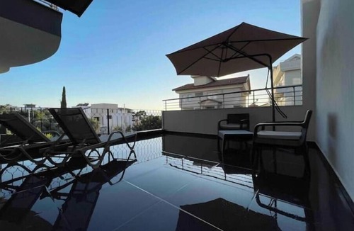 Kadnlar Denizi Mahallesi Apartment | 2-bedroom apartment in beautiful Aydın with AC