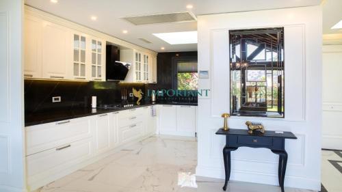 Yalikavak Villa | 4-Bedroom Villa with Sea View in Yalıkavak BD4150