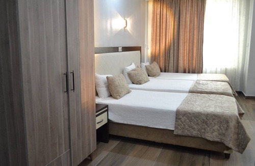 Seyhan Hotel | Adana Kucuksaat Hotel