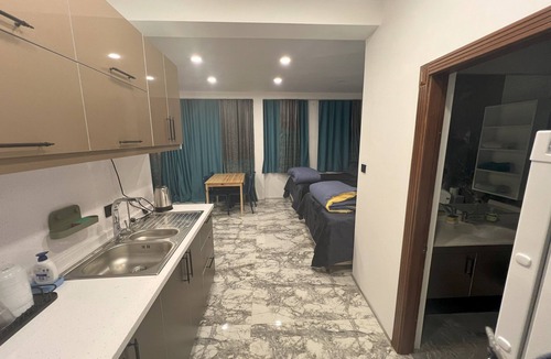Pera Apartment | Adorable apartment in Istanbul,5 meters from the window is a mountain view park,