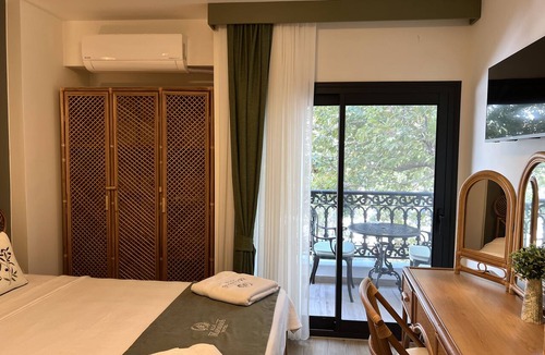 Marmara Hotel | Alâ Marmara Hotel