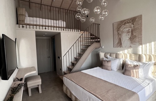 Hacımemis Hotel | Ala Da Vinci Hotel Alaçatı