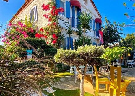 Hacımemis Hotel | Alacati Kayezta Hotel