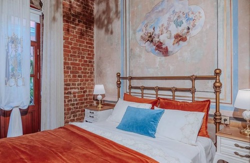 Taksim Apartment | Allegory of Cihangir 2B