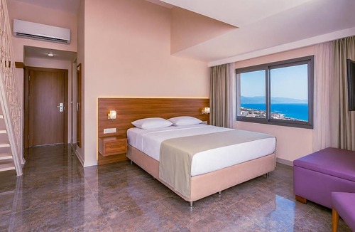 Kusadasi Hotel | ALTAMARE HOTEL