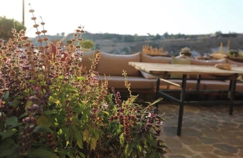 Ortahisar House | Anitya Dublex Stone House – Charming Cappadocian Retreat with Scenic Terrace