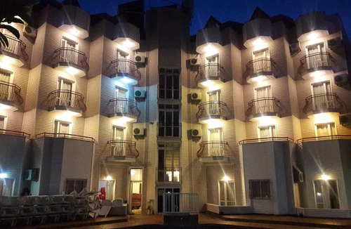Icmeler City Center Apartment | Avlu 4 Apart Hotel