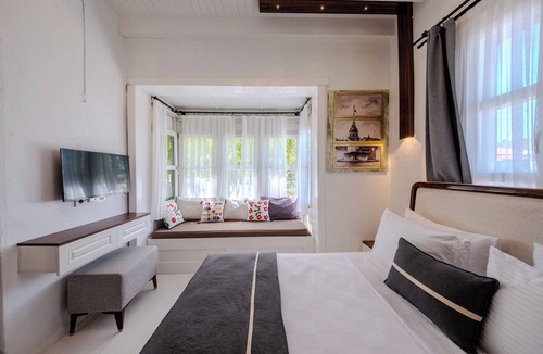 Hacımemis Hotel | B House Alaçatı