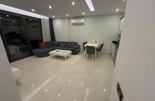 Mahmutlar Apartment | Beachfront 2-bedroom apartment in Mahmutlar