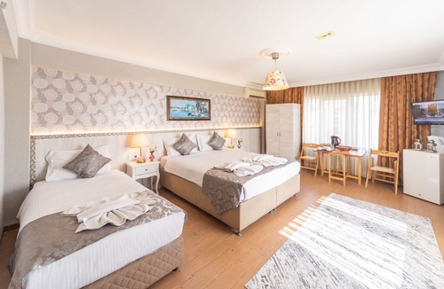 Sultanahmet House | Bright and spacious apartment only a few steps from Blue Mosque