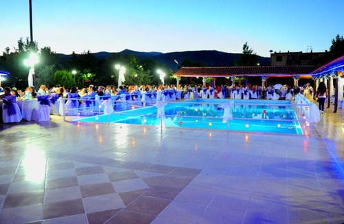 Bergama RV Rental | Caravan Camping