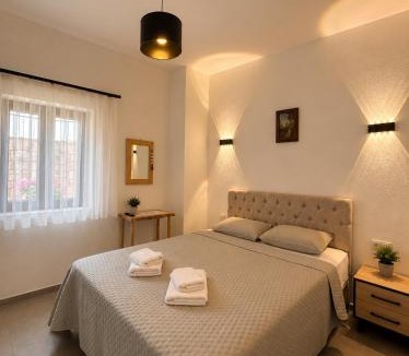 Ayvalik Hotel | Carnaby Otel Küçükköy