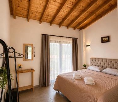 Ayvalik Hotel | Carnaby Otel Küçükköy