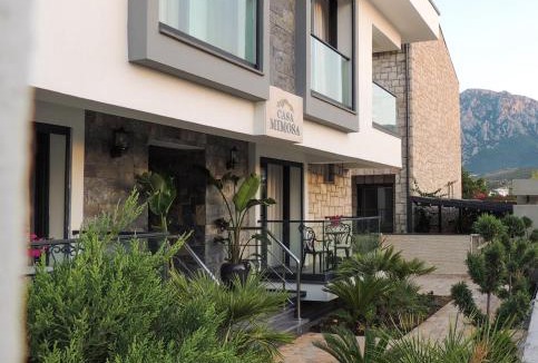 Karaburun Hotel | Casa Mimosa Hotel