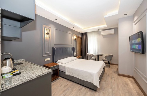 Bahcelievler Hotel | Comfort Suites Hotel