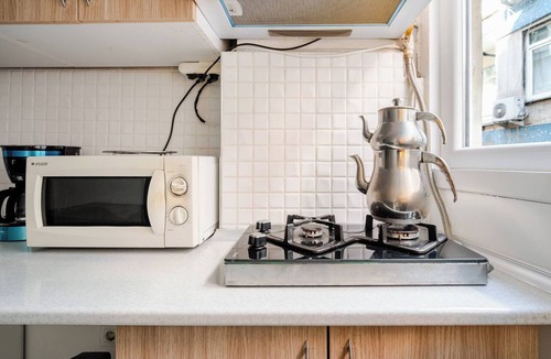 Kadikoy Apartment | Cozy Central Apartment in the Heart of Kadıkoy