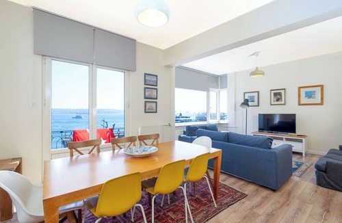 Kabatas Condo | Cozy Waterfront Apt. with a Stunning View
