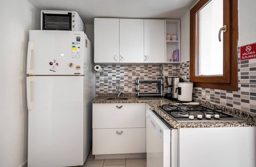 Bogazici Villa | Denize sıfır Villa Özel Plaj Doğal Havuz Bodrum