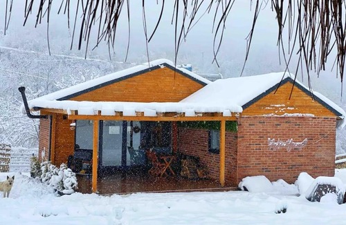 Golcuk Ski Chalet | eşsiz doğa manzarasında jakuzi keyfi sunan dağ evi