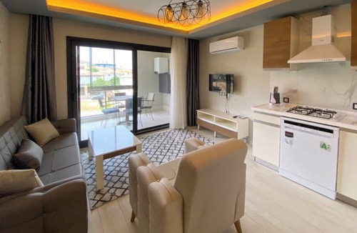 Kusadasi City Centre House | Easy Stay Mia Suites