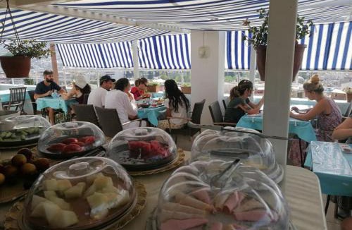 Kusadasi City Centre Bed & Breakfast | Ephesian Hotel & Guesthouse