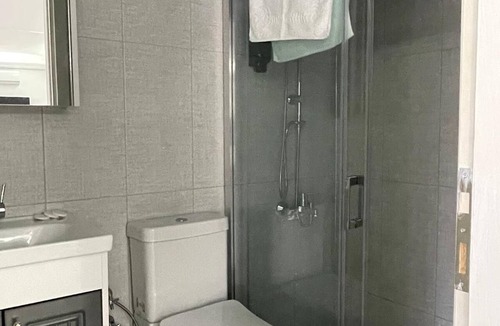 Oren Mahallesi Bed & Breakfast | evim palace ören