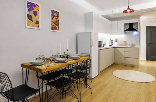 Cihangir Apartment | Fabulous 3 Bedroom Apt Near taksim At Monnas Suite
