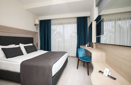 Eski Lara Hotel | Falcon Hotel