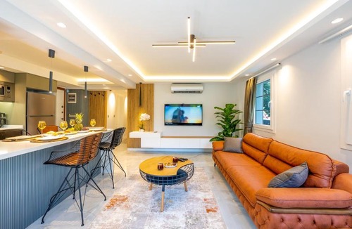 Fethiye City Center Apartment | Fethiye Merkezde Jakuzili Lüks Daire - OcekHomes Meva