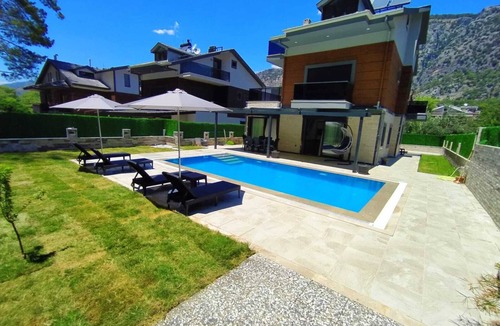 Gocek House | Göcek Merkez 2km Müstakil Orman Manzaralı 4+1Villa
