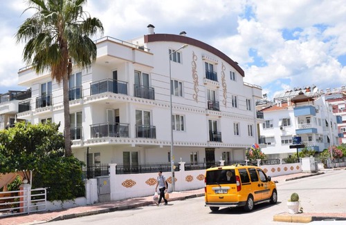 Konyaalti Apartment | Güden-Pearl Apart Hotel , Große Apartments mit Küche , Privater Strand , Ausgezeichnetes Frühstück
