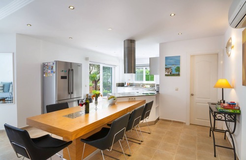 Kalkan Villa | Generously sized family villa set in mature garden