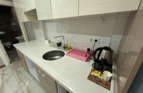 Bakırkoy Apartment | Gold Suit
