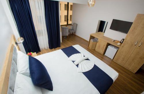 Pera Hotel | Golden Street Hotel