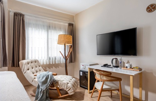 Old Town Hotel | Gran Via Alsancak