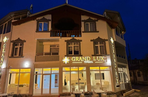 Yoncalı Koyu Apartment | Grand Lux Termal Yoncalı