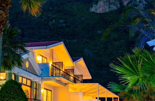 Oludeniz City Center Hotel | Hotel Karbelsun