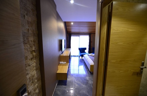 Uzungol Hotel | Inanlar Deluxe Hotel & Bungalow