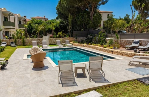 Kas Condo | Kaş Yarımada’da Bahçe Katı 1+1 Daire