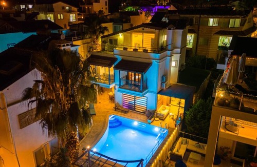 Kalkan Apartment | Kalkan Merkezde Havuzlu Apart