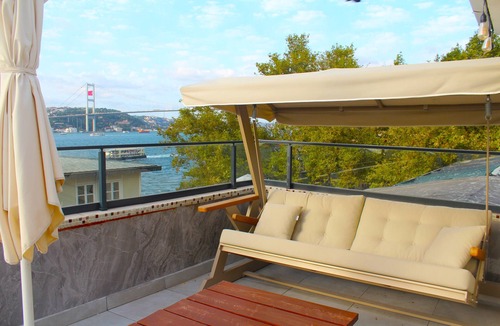 Uskudar House | Kuzguncuk View