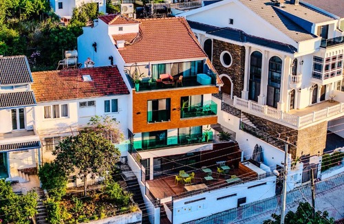 Fethiye City Center Hotel | La Casa Marina Suites & Rooms