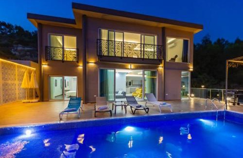 Islamlar Villa | LA VILLA CELINE- Luxury Sea View Villa with Private Infinity Pool in Islamlar-Kalkan