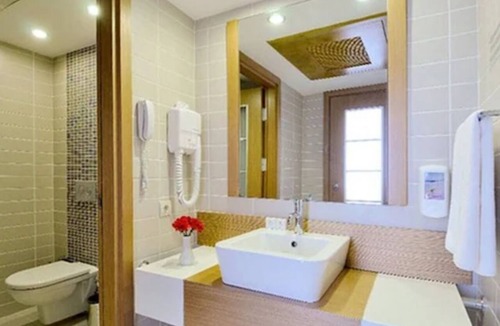 Kusadasi City Centre Hotel | Ladonia Hotels Adakule